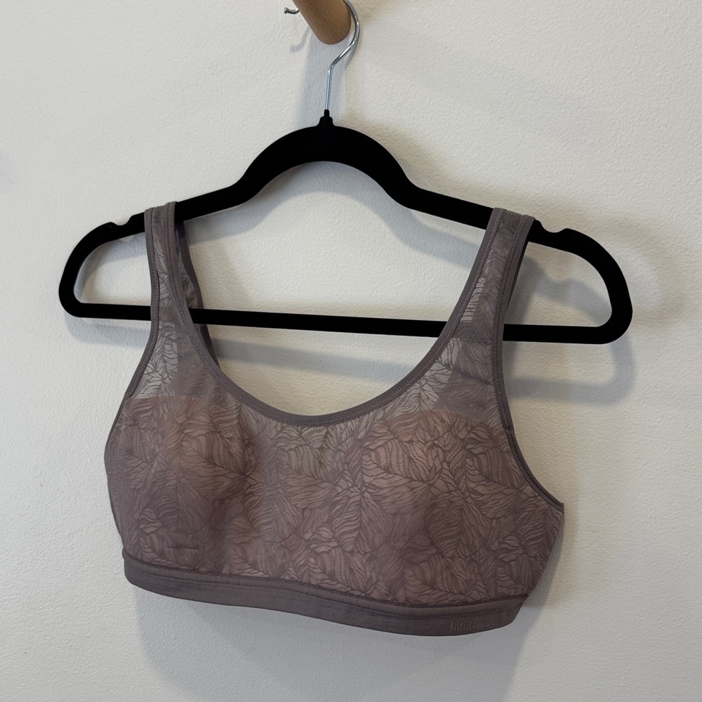 lululemon athletica Leaf Pattern Sports Bra